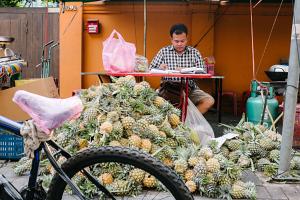 Mahanak Fruit Market